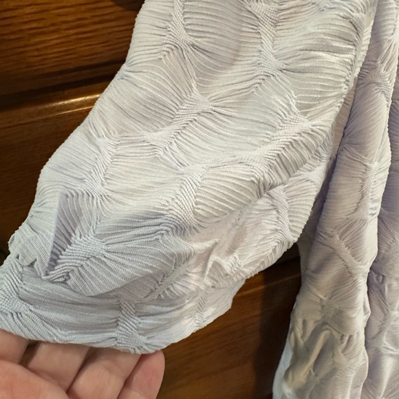 Beautiful dress - Picture 4 of 10